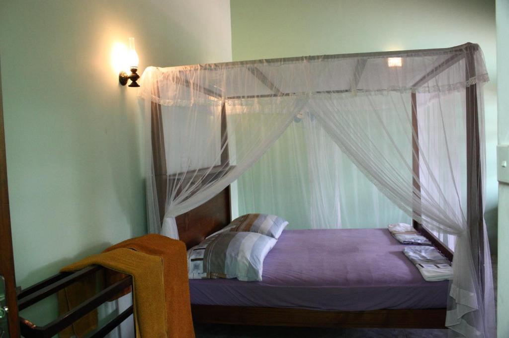 Time N Tide Beach Resort Hikkaduwa Kamer foto