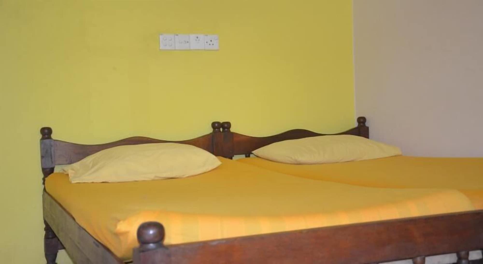 Time N Tide Beach Resort Hikkaduwa Buitenkant foto