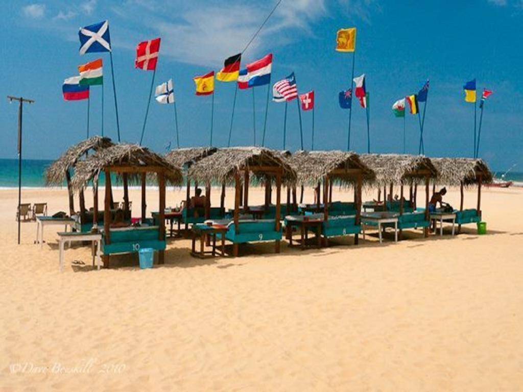 Time N Tide Beach Resort Hikkaduwa Buitenkant foto