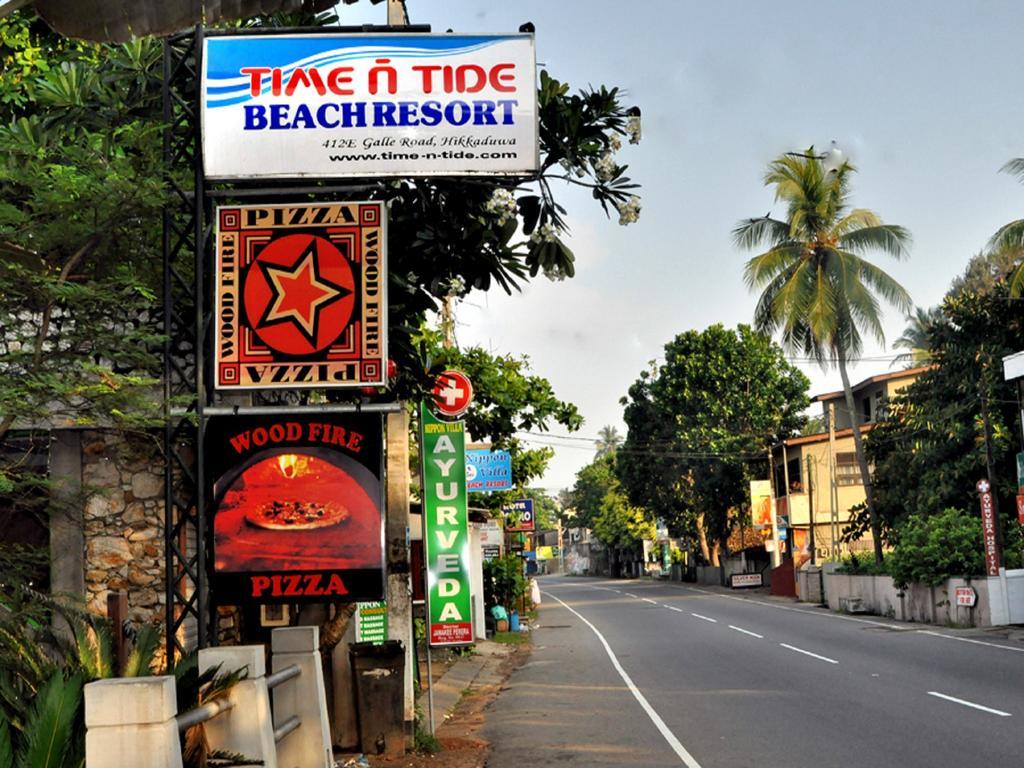Time N Tide Beach Resort Hikkaduwa Buitenkant foto